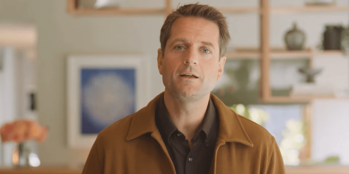 Normal Administrators of Expertise Use AI to interchange themselves