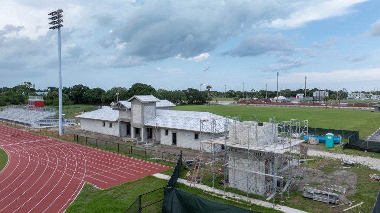 Vero excessive foaming sports activities advanced on the correct street