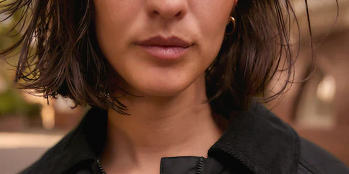 Subsequent’s ‘light-weight’ £35 jacket hailed ‘best’ for cold days the place a heavy coat is not wanted