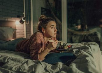 Most cancers Danger: THIS frequent bedtime behavior can improve the chance of most cancers |