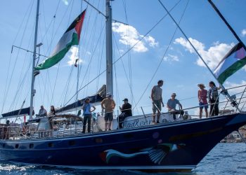 Israel stops six French activists who broadcast “Madleen” on the humanitarian ship and radiate Greta Thunberg