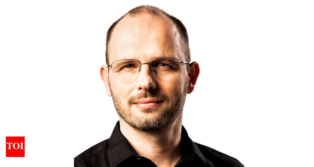 Github CEO, Thomas Dohmke, on the startup: Your corporations are combating with out builders, as a result of coding assistants can solely …