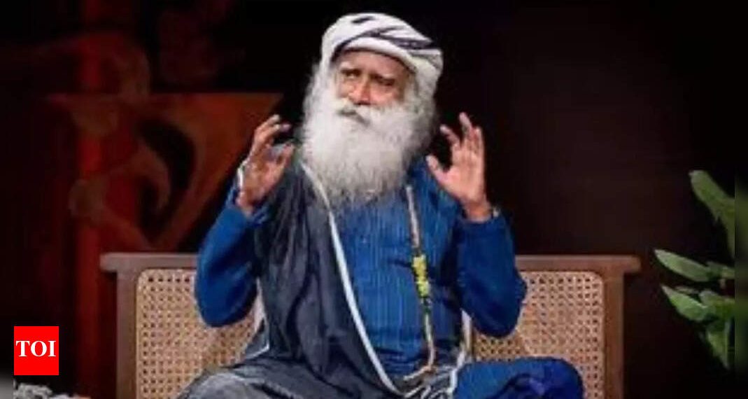 6 tricks to borrow from Sadhguru to chill the physique throughout excessive warmth and humidity