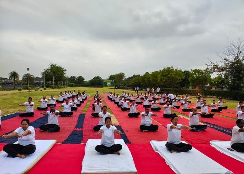 AIPL DreamCity Ludhiana to Have a good time Worldwide Yoga Day with ‘Yoga by the Lake’ and Sustainable Way of life Showcase