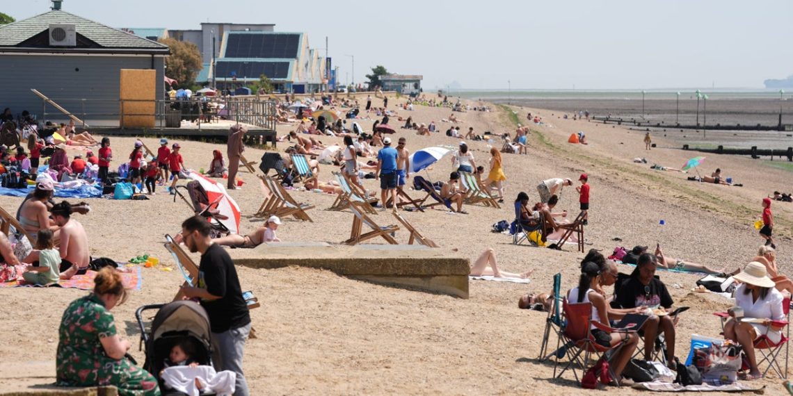 Warning almost 600 folks may die throughout 34C heatwave