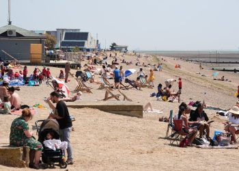 Warning almost 600 folks may die throughout 34C heatwave