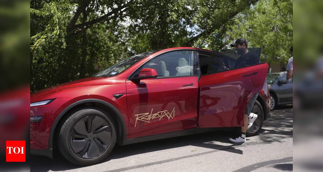 Tesla launches the Robotaxi service in Texas; “Culminating a decade of exhausting work,” says CEO Elon Musk