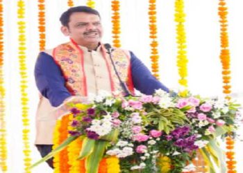 Average life-style obligatory to regulate illnesses: CM Fadnavis