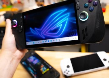 4 explanation why it is a stunning dangerous time to purchase a recreation handheld
