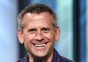 John Brenkus, host and co-creator “Sport of Sport”, dies at 54 years previous