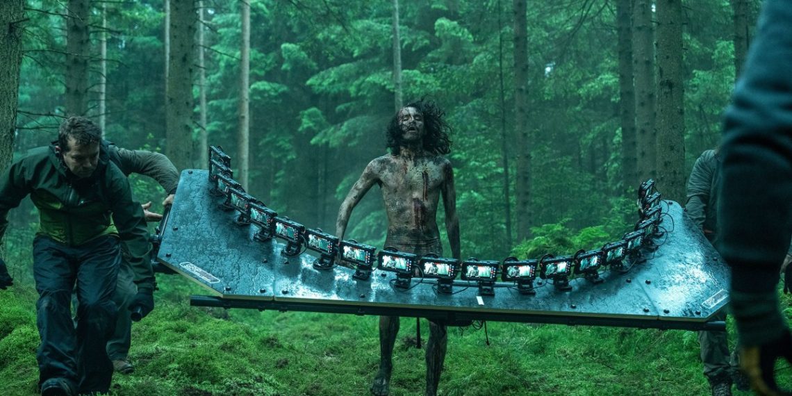 28 years later honors digital heritage with a 20 -room iPhone platform