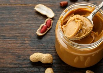 Including two spoonfuls of 1 meals to your day by day eating regimen can minimize your threat of illness