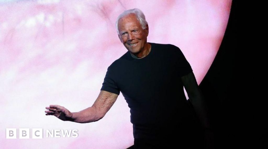Giorgio Armani to overlook Milan Vogue Week for first time