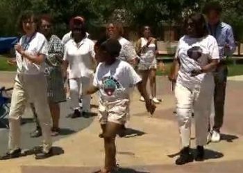 Aurora holds Juneteenth celebration with dancing, music, meals – CBS Information