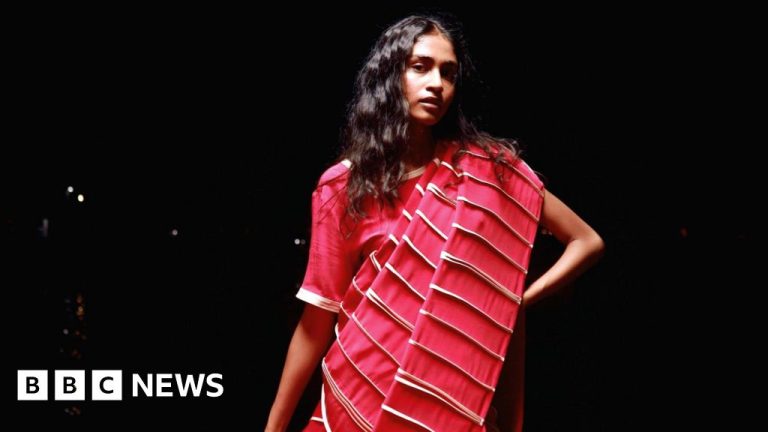Exhibition of contemporary saris to return to Birmingham arts centre