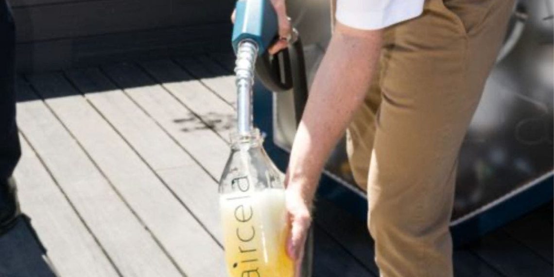 Aircela demonstrates a automobile that produces gasoline instantly from the air