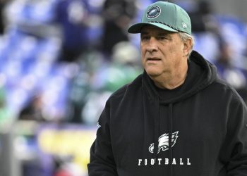Eagles’ Vic Fangio affords about information in regards to the first spherical of 2025