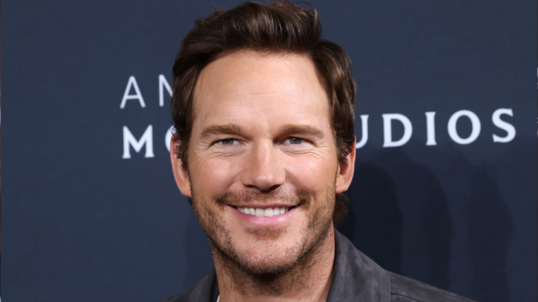 Chris Pratt Seems to be Unrecognizable With Shocking Hair Transformation: WATCH