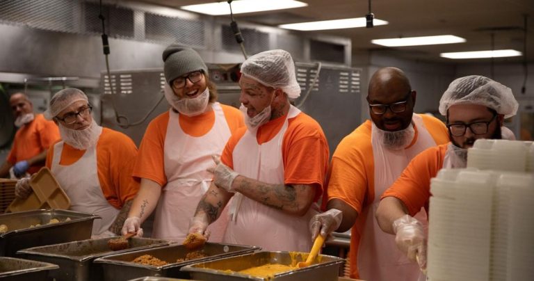 Oklahoma Inks $74 Million Deal to Privatize Jail Meals Service | Information