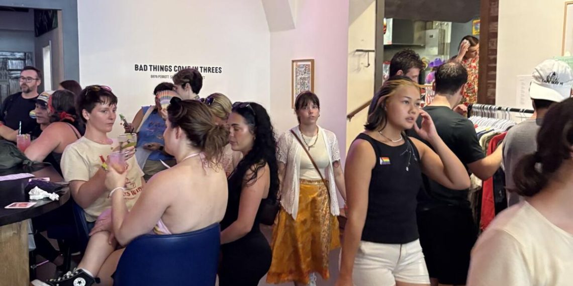 Previous College hosts ‘Sip & Thrift’ occasion to showcase distinctive vogue items | Morgantown Information