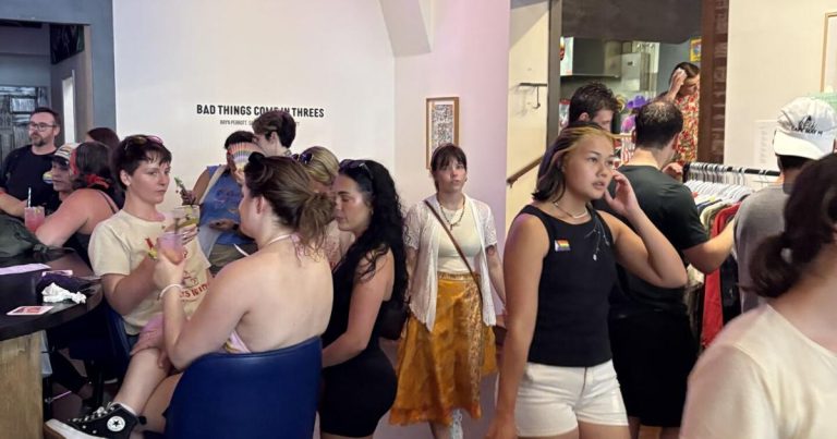 Previous College hosts ‘Sip & Thrift’ occasion to showcase distinctive vogue items | Morgantown Information