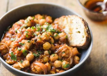 Meals-MilkStreet—Greek Braised Chickpeas – Goshen Information