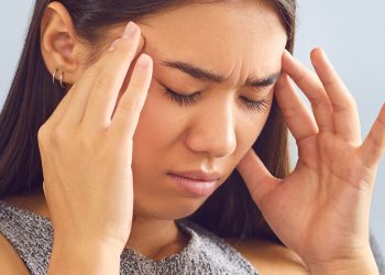 9 Easy Life-style Modifications That Can Assist In Migraine Administration – ABP Stay English