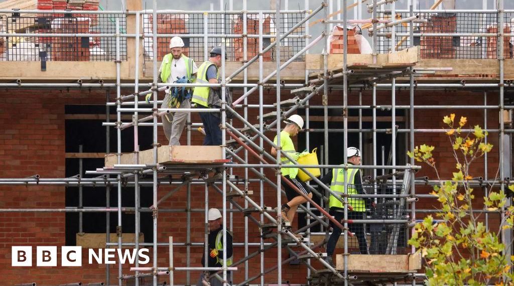 Kent builders say isolation impacts psychological well being in building