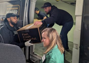 Issue donates refrigerated vans to Aurora meals pantries