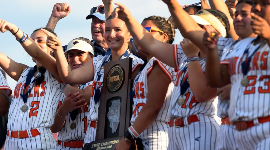 Six former haiduci helps Oswego to win the State Title 4A