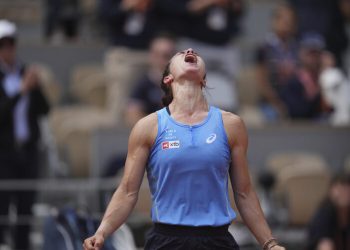 Frenchwoman Boisson UPSEs No. Three Pegula at French Open | Information, sports activities, jobs