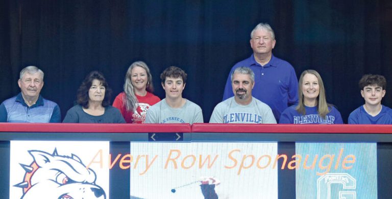 Avery TVHs to play Golf at Glenville | Information, sports activities, jobs
