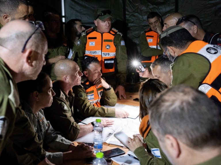 Israel attacked Iran’s army targets and acquired new bombs in Beersheba