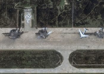 The sequence of satellite tv for pc images that reveal the harm within the Russian plane which have been attacked by Ukraine drones
