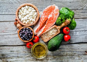 Low-carb or low-fat? Meals high quality is extra necessary for coronary heart well being