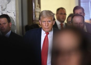 Trump Administration Eyes New Visa Limits