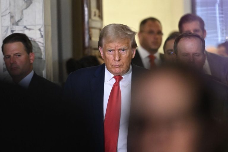 Trump Administration Eyes New Visa Limits