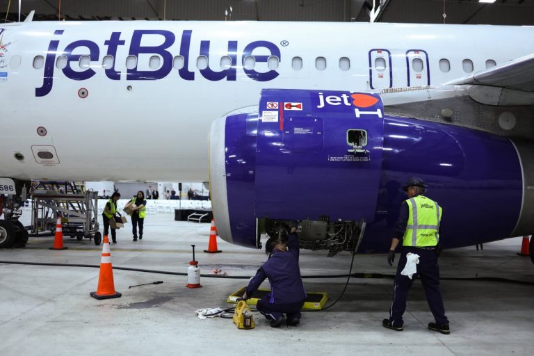 JetBlue is chopping flights and lowering employees hours as a result of individuals aren’t touring as a lot