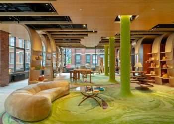 Flagship Longchamp turns as a cultural landmark + design