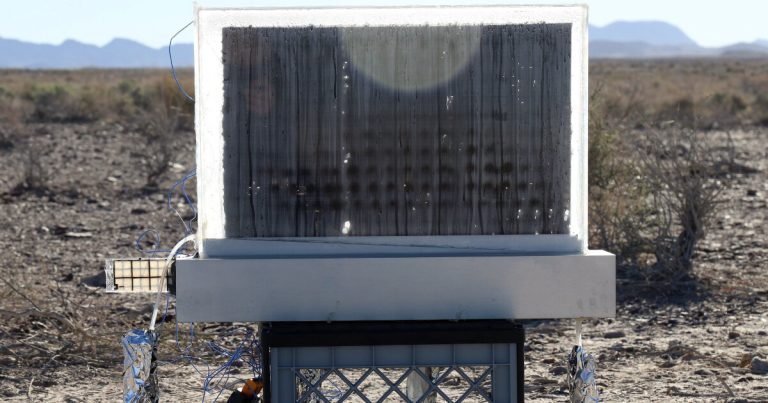 MIT engineers flip air into ingesting water utilizing the “Home windows” panel