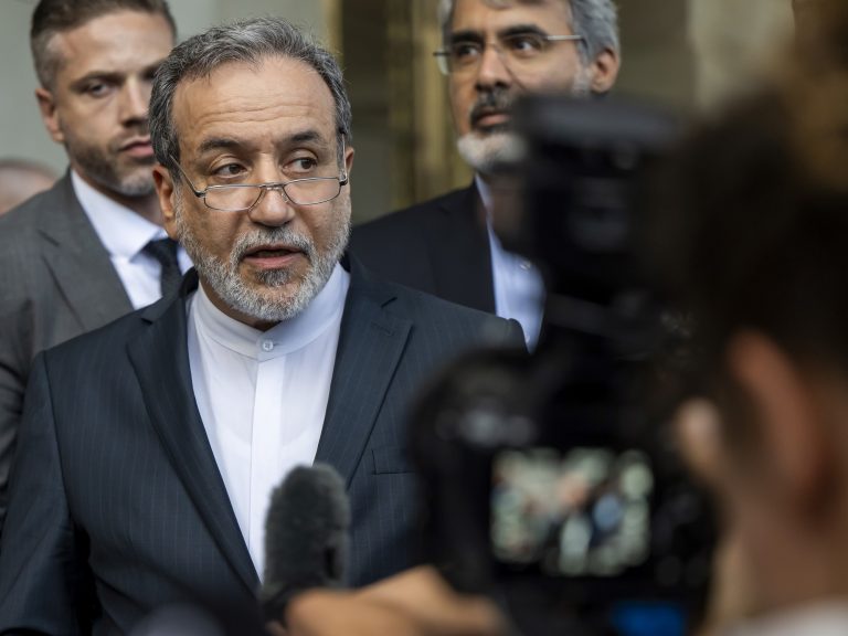 A considerable diplomatic effort fails to cease the struggle between Iran and Israel