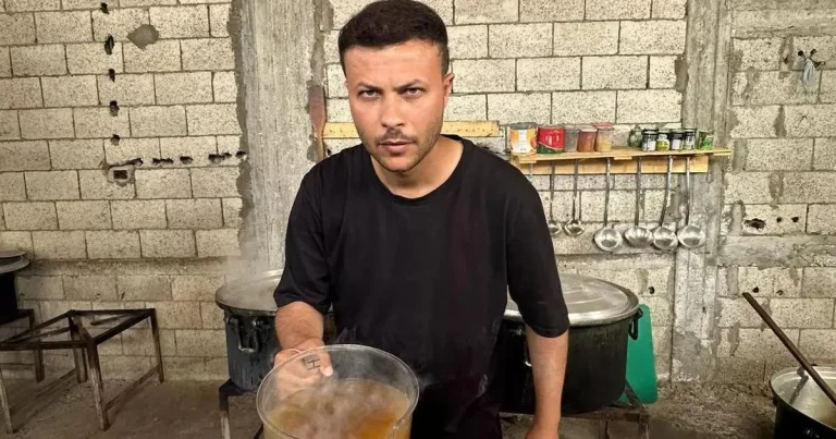 Palestinian Meals Blogger Wins Award Amid Hunger in Gaza