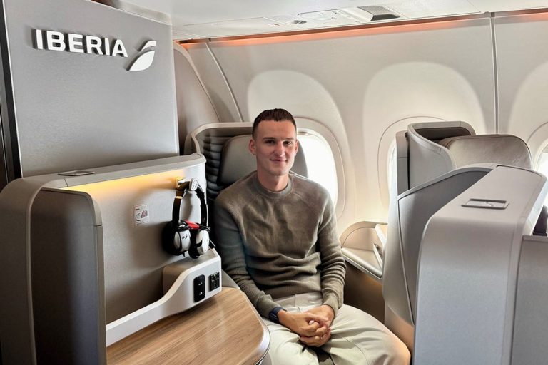 I’ve taken over 130 long-haul flights — right here’s how I beat jet lag