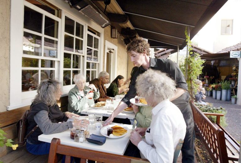 Rick & Ann’s Restaurant is closing in Berkeley; catering enterprise lives on