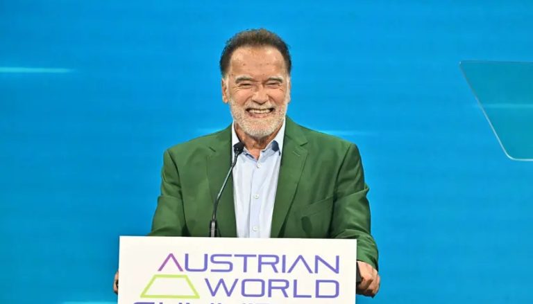 Schwarzenegger surprises Vienna metro customers with local weather message