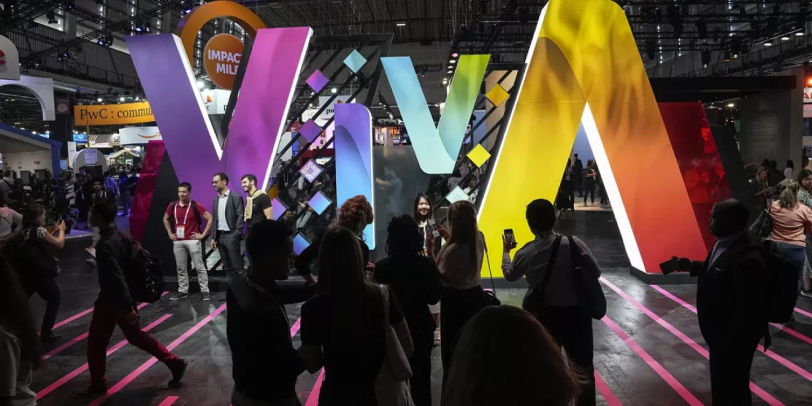 Startups reveal pleasant expertise with the ocean on the Paris Commerce Truthful