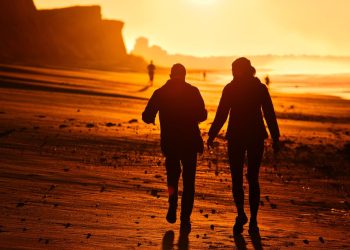 When Wealth Feels Like a Burden: Why Excessive-Web-Price Individuals Are Looking for a Higher Life in Portugal