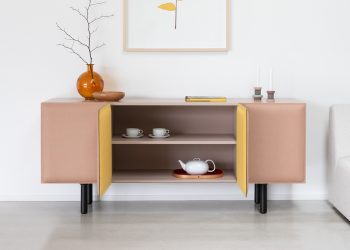 Tacito SideBoard of Alessandro Stabile redefines hinges