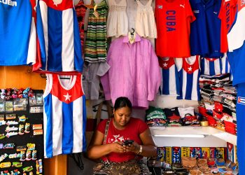 Scholar strike and march in Cuba, outraged by the robust improve within the new cell web charges