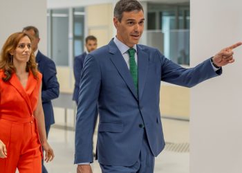 A psoe militant tried to discredit the pinnacle of the civilian guard who investigates his spouse and his brother